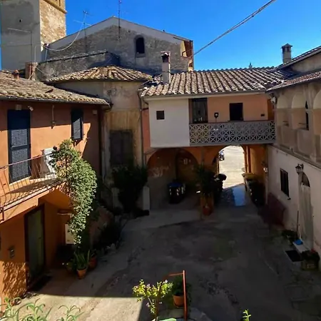 Monolocale In Convento Del 1600 Апартаменты Терни